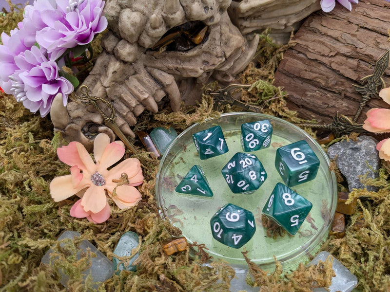 Pearl Hunter Green Dice