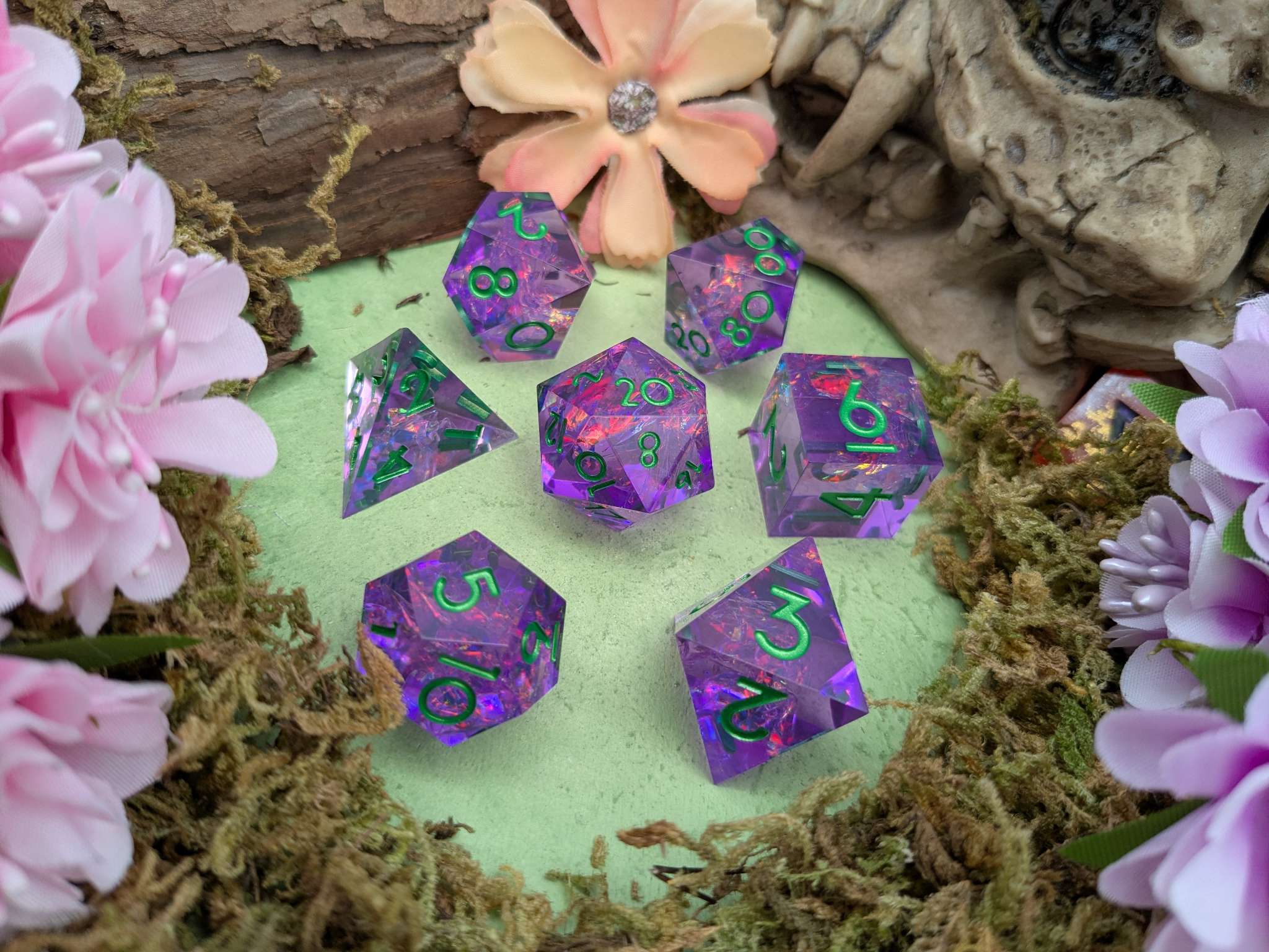 Bright Purple Sharp Dice Set