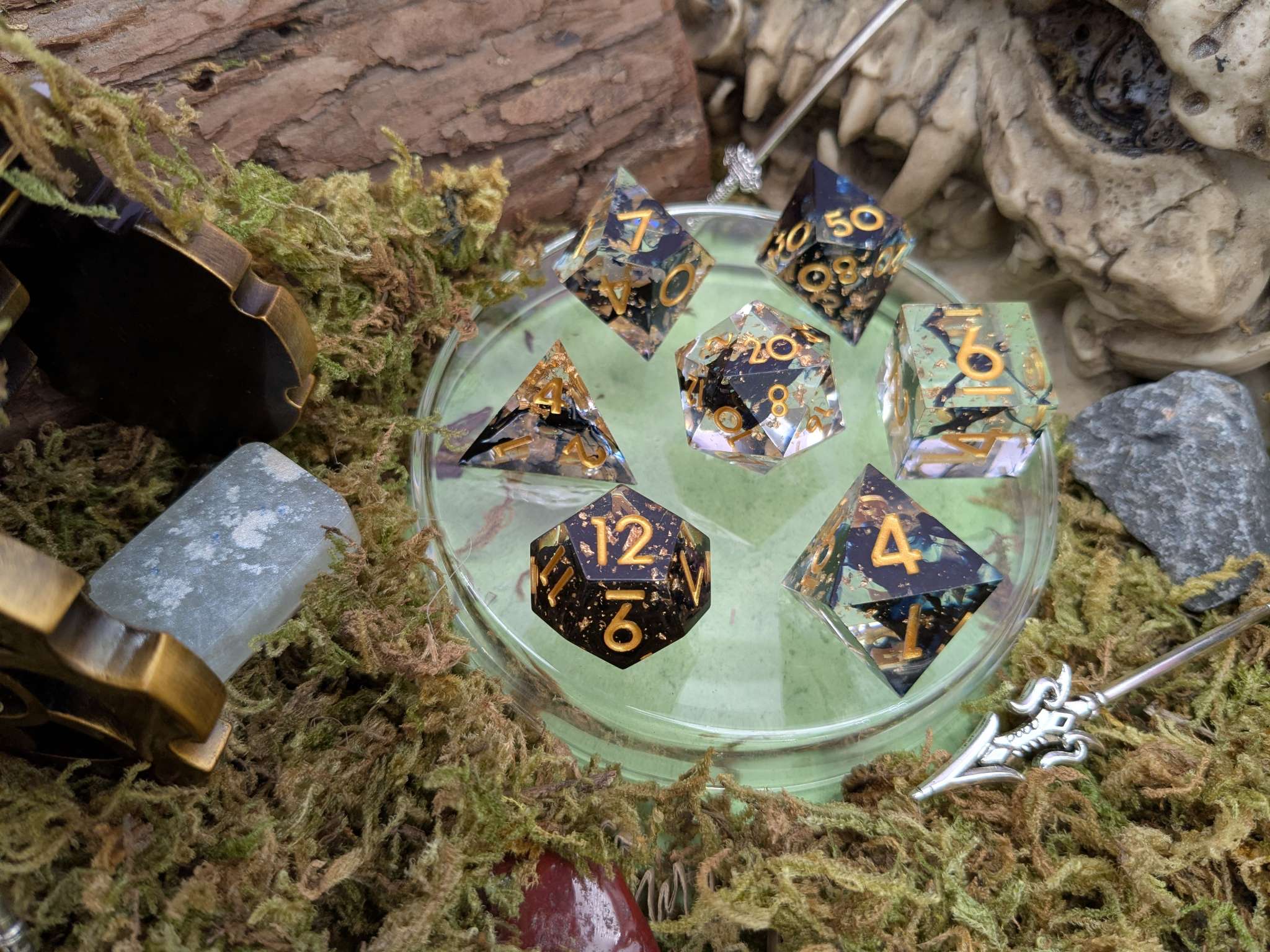 Foil Obsidian Sharp Dice Set