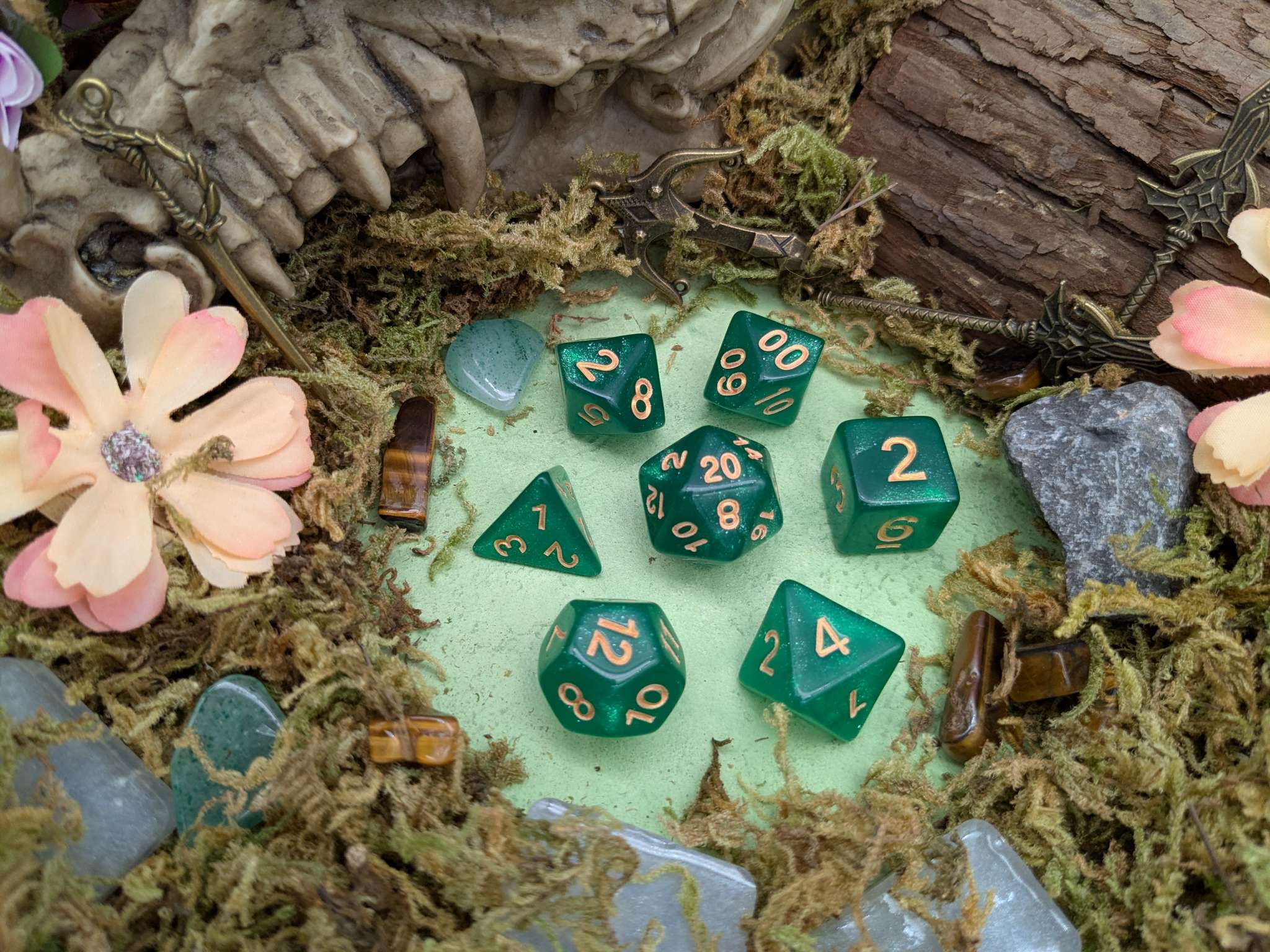 Shimmer Shamrock Dice Set