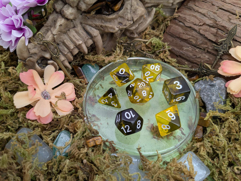 Yellow Smoke Dice Set