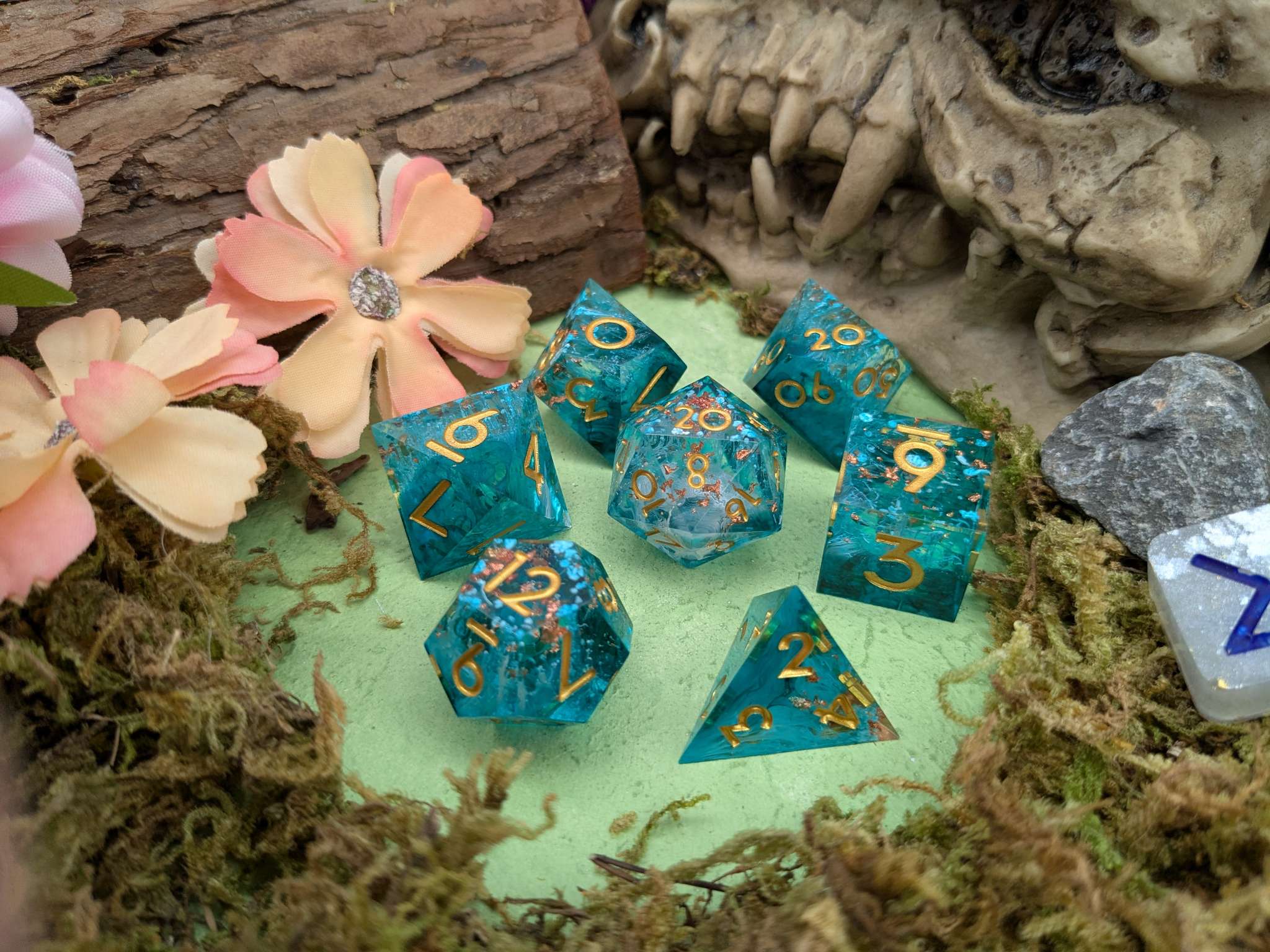 Foil Snow Sharp Dice Set