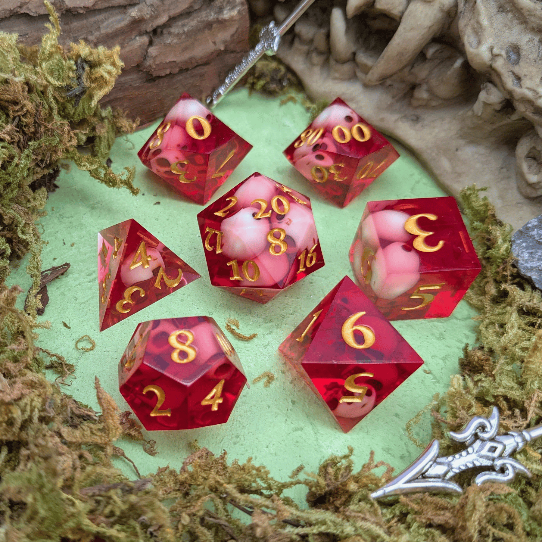 Skull Red Sharp Dice Set