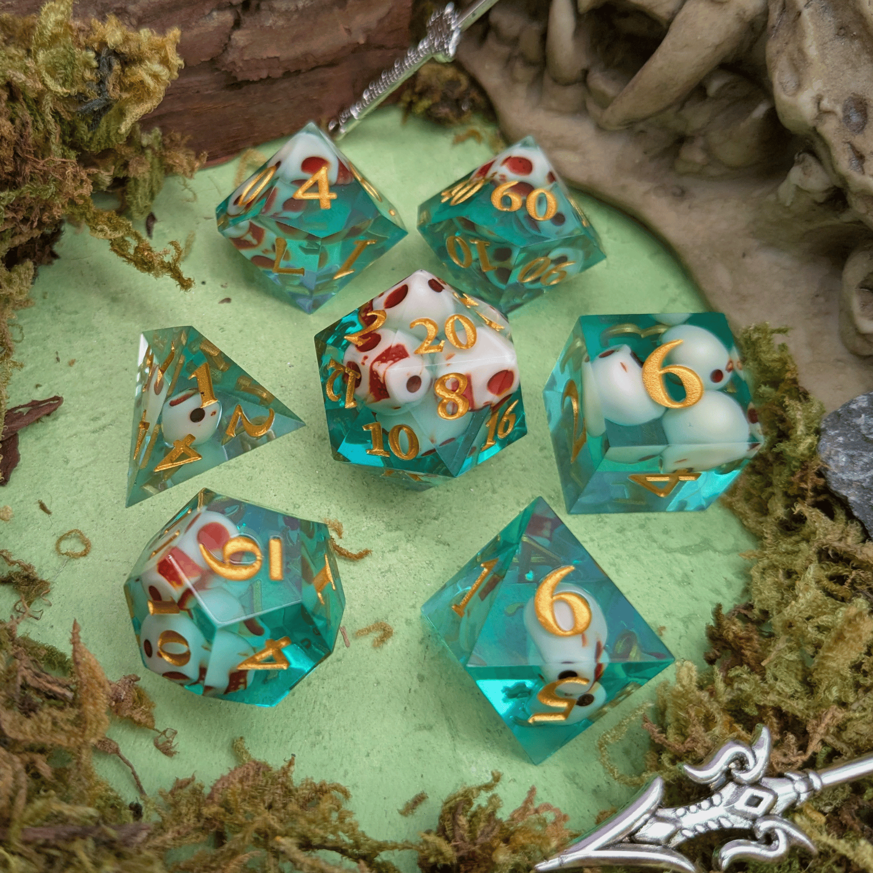 Skull Green Sharp Dice Set