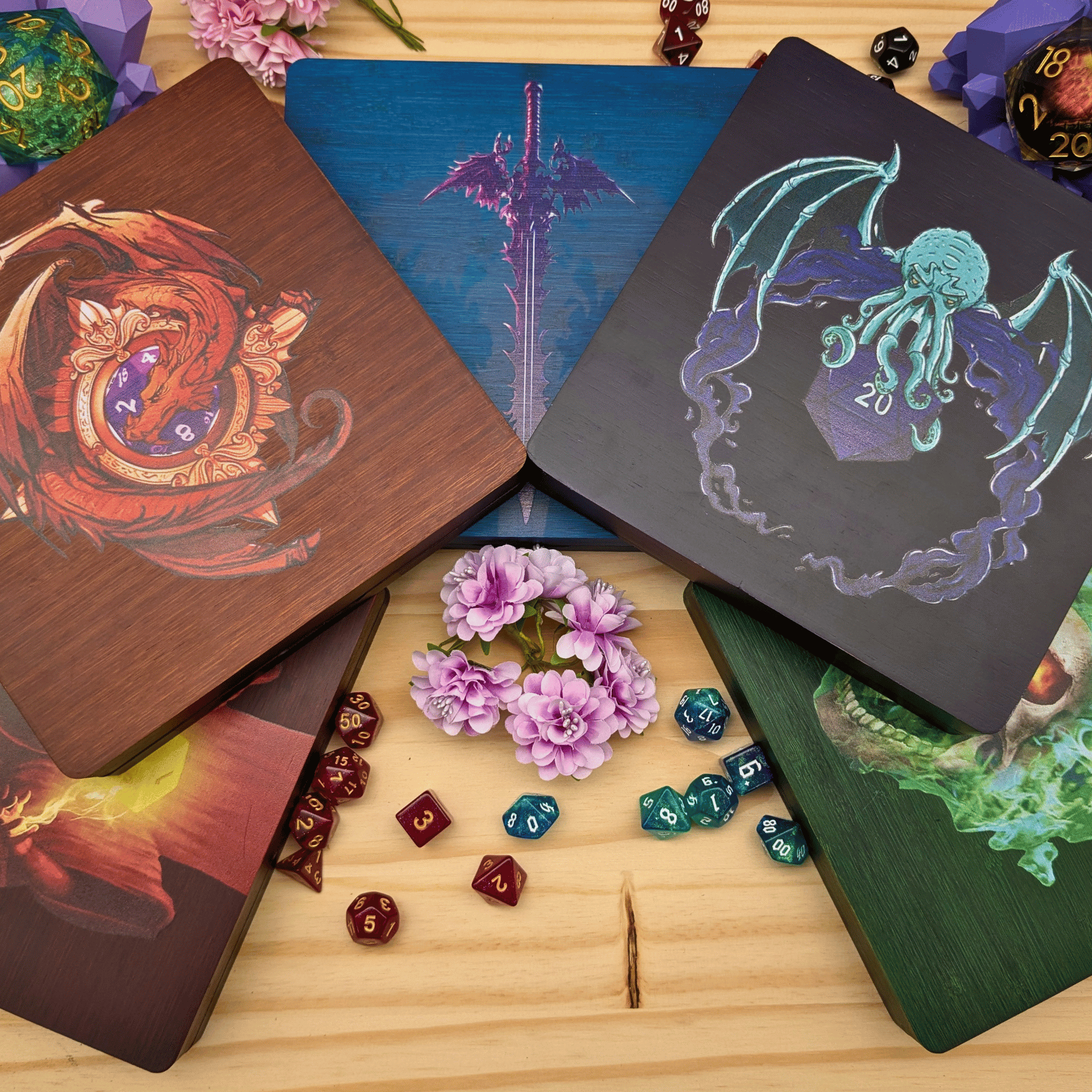 Wooden Dice Box