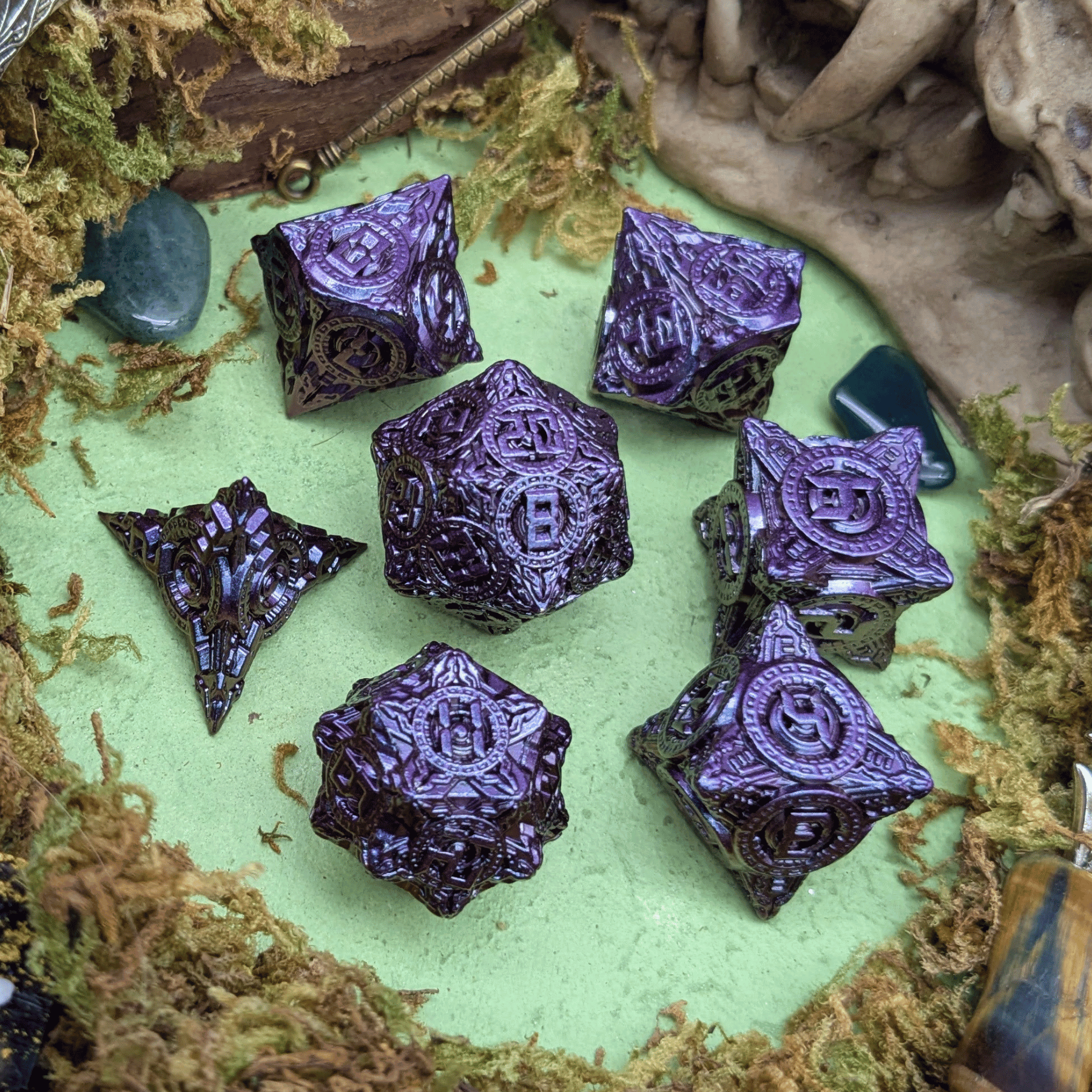 Engine Petrol Metal Core Dice Set