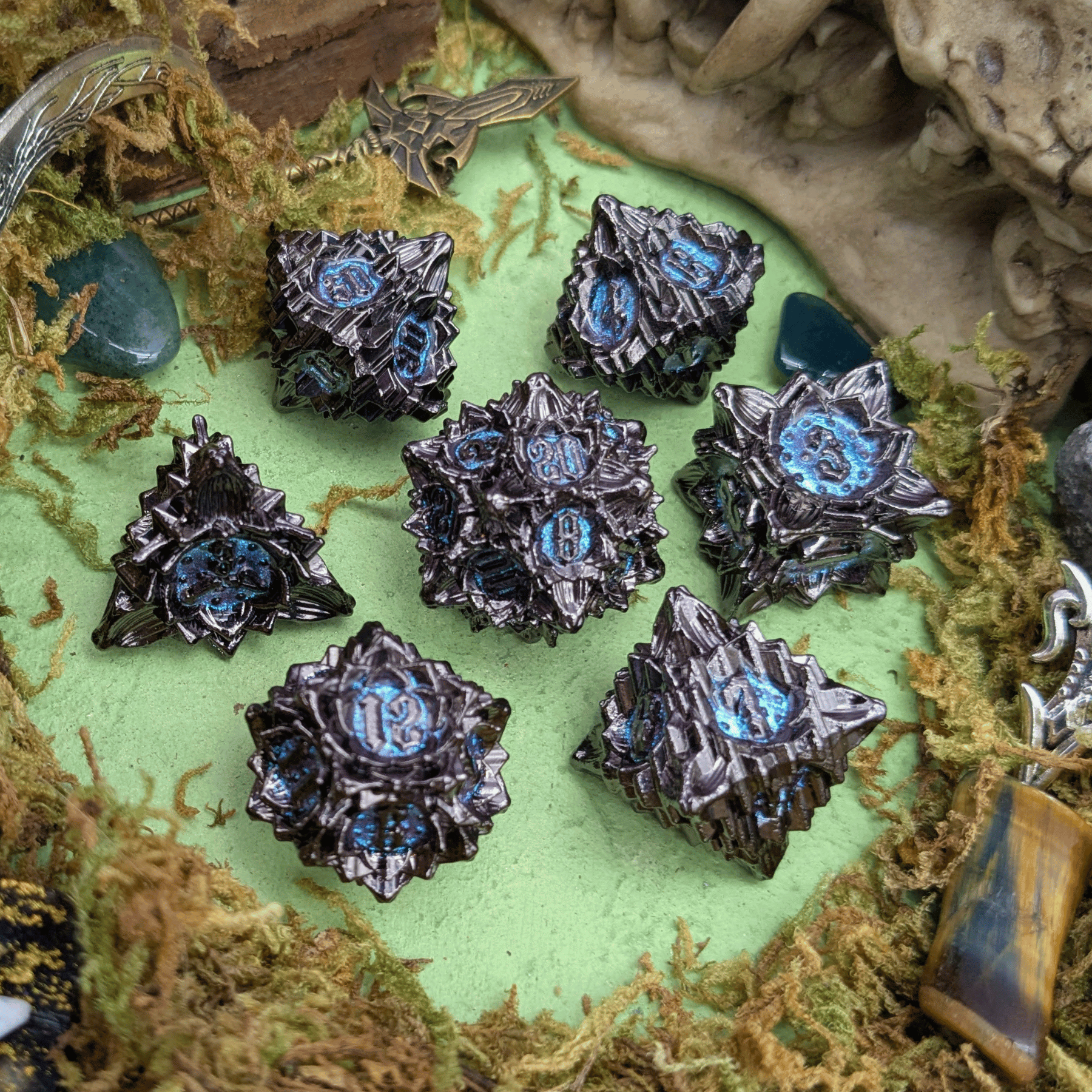 Flower Black and Blue Metal Core Dice Set