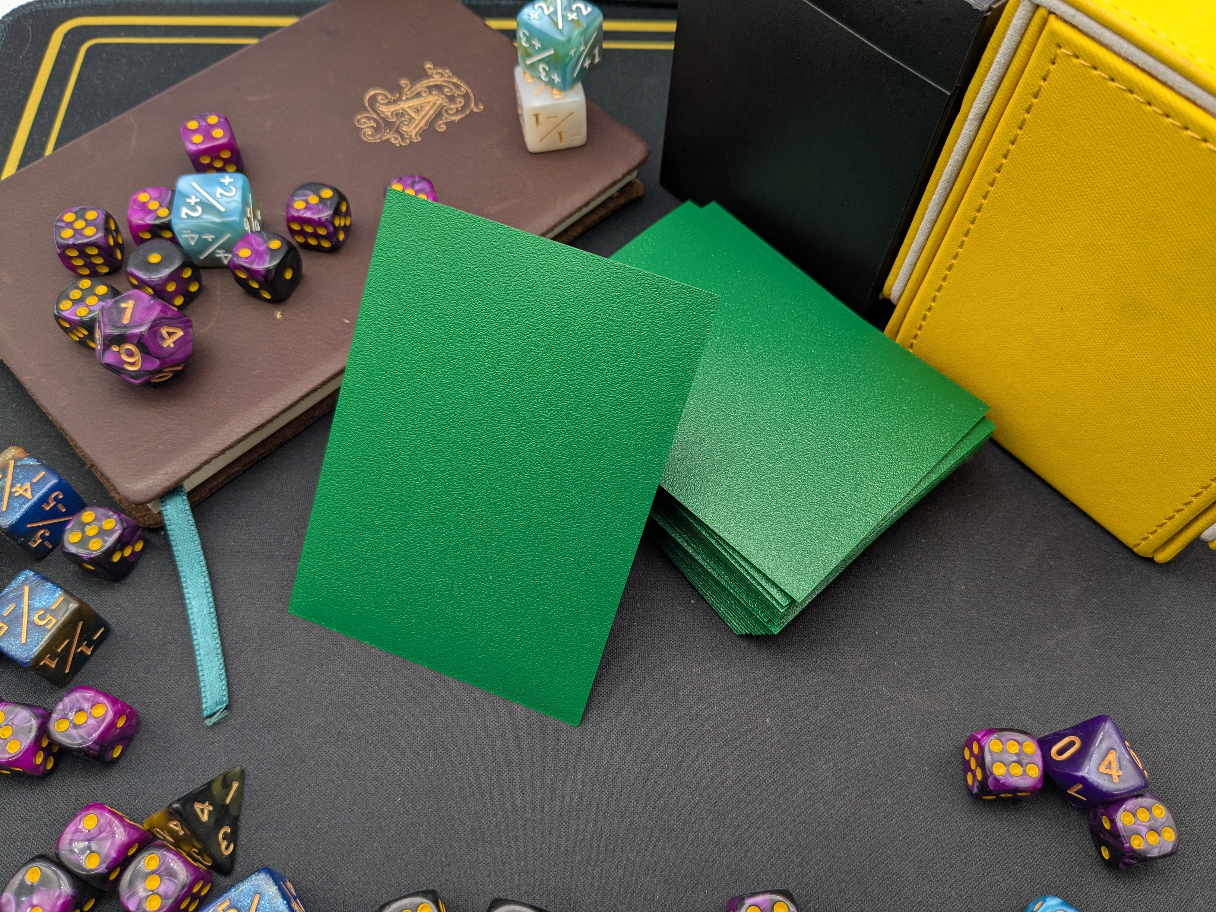 Premium Sleeves - Green