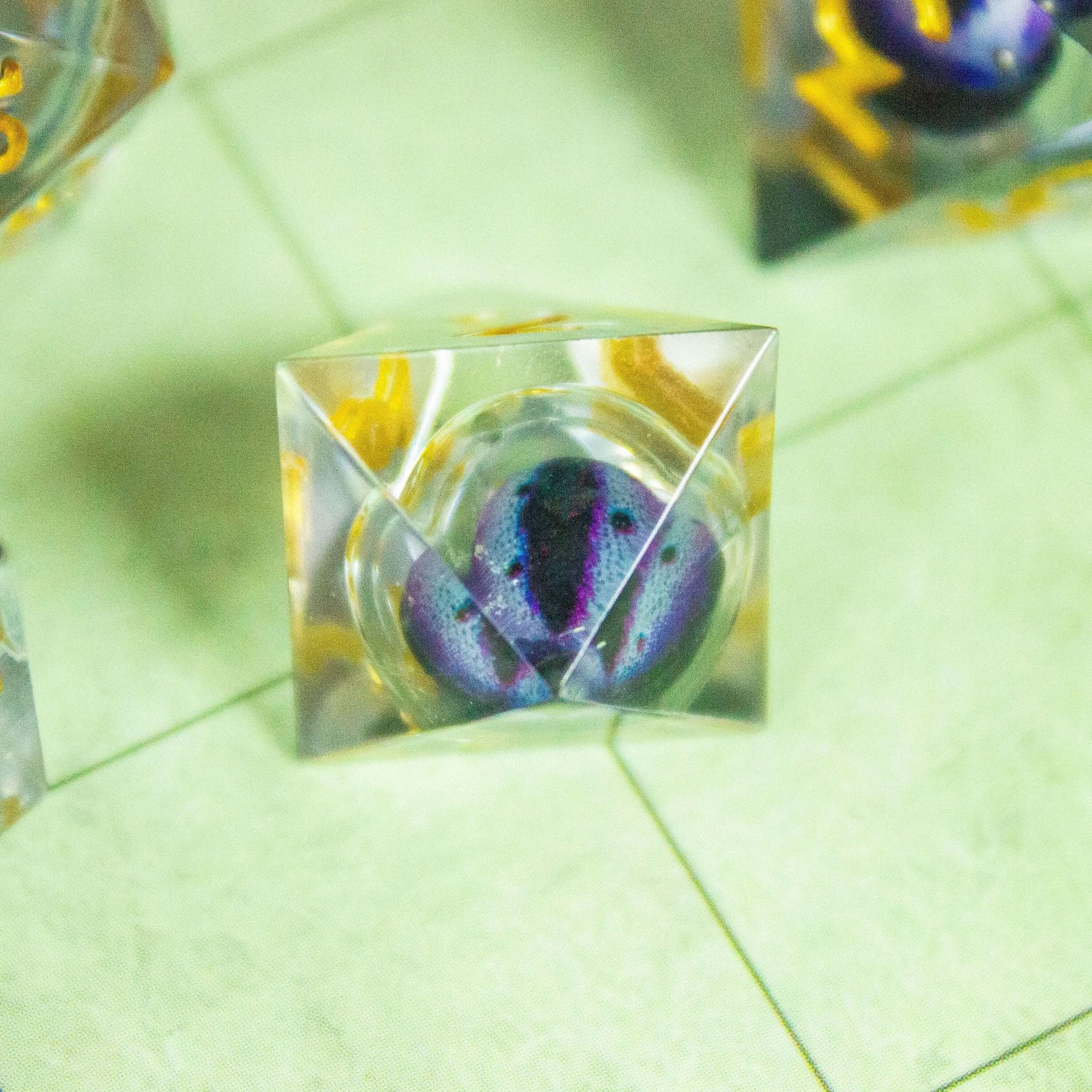 Liquid Core Purple Blue Snake Eye Dice