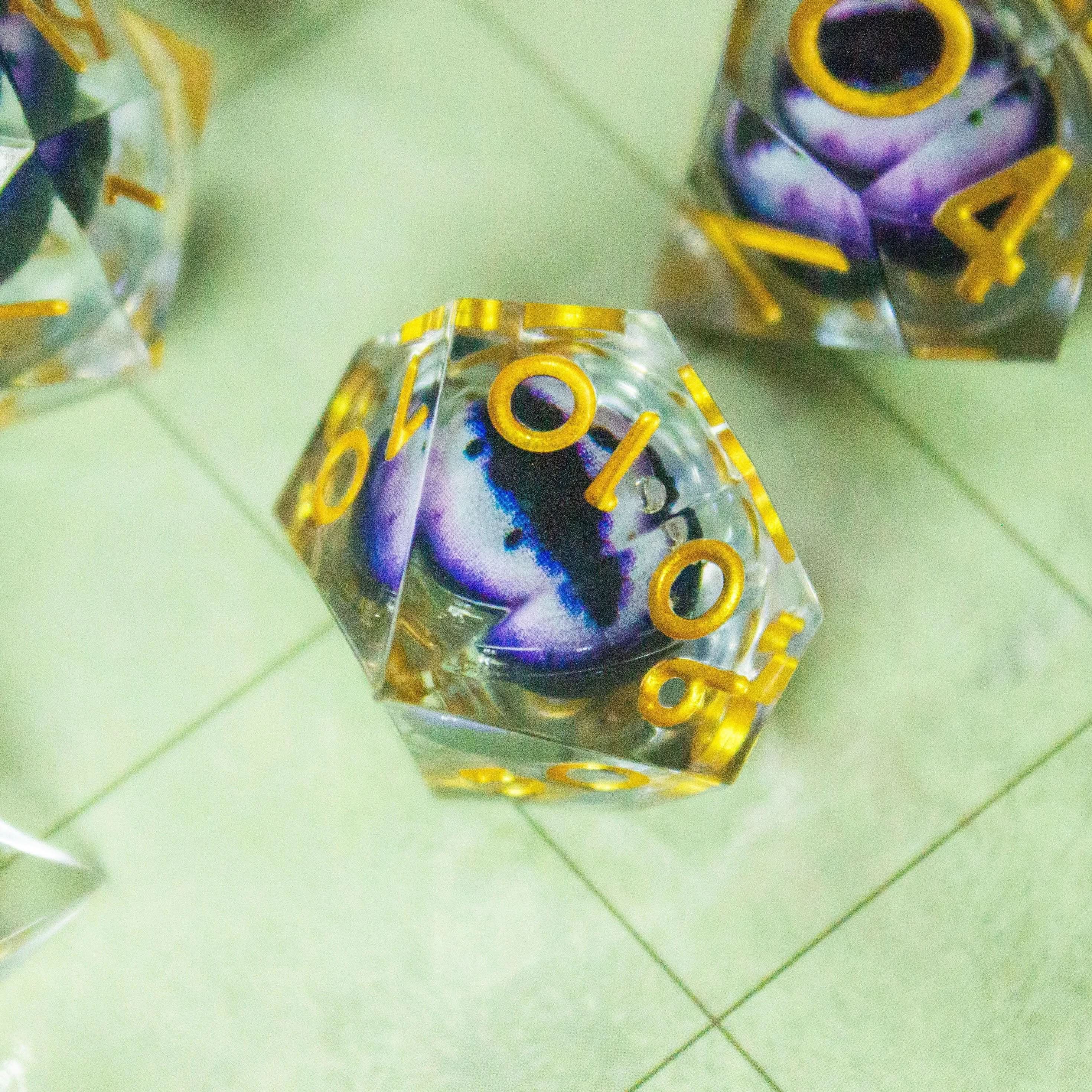 Liquid Core Purple Blue Snake Eye Dice