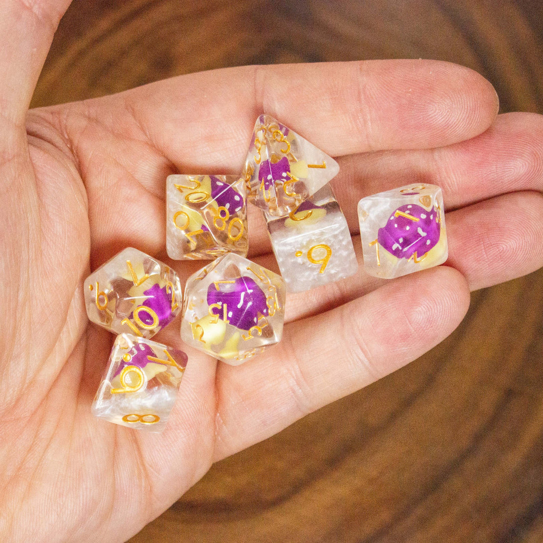 White Purple Mushroom DnD Dice Set| Dungeons and Dragons Transparent Purple Dice (7) | Polyhedral Dice - MysteryDiceGoblins