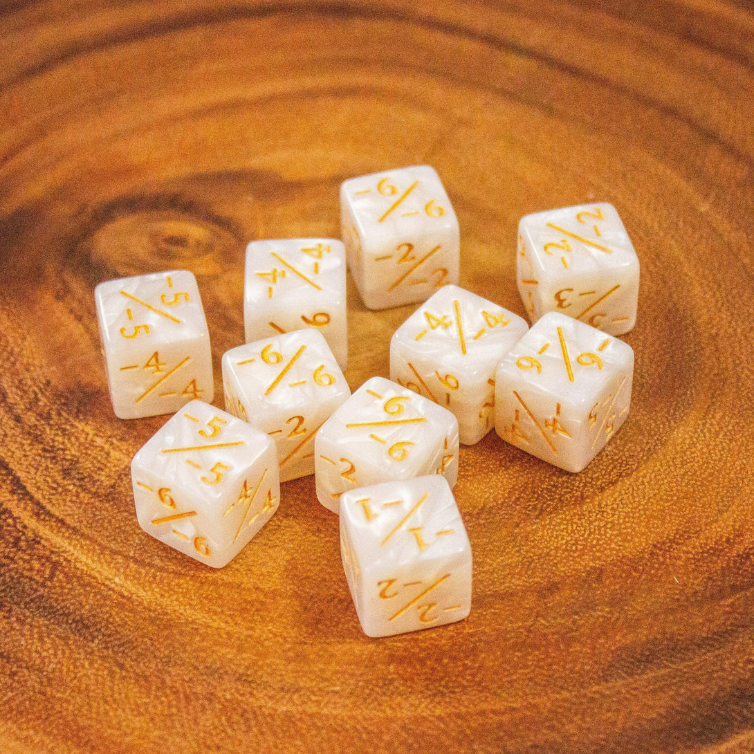 White Marbled Counter Dice! TCG Magic Counter +- Dice Magic Of The Gathering - MysteryDiceGoblins