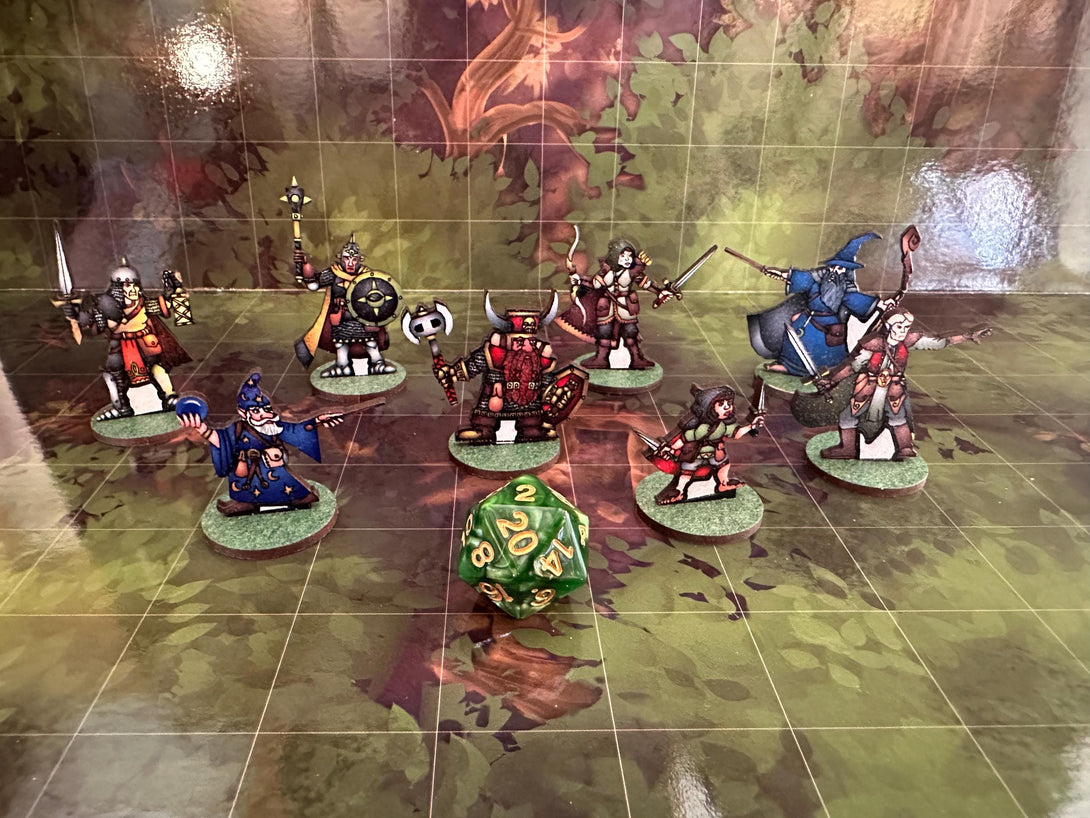 Adventure Party Miniature Starter kit | Tabletop RPG | Dungeons and Dragons | Pathfinder | lasercut | 2D | DnD Mini - MysteryDiceGoblins