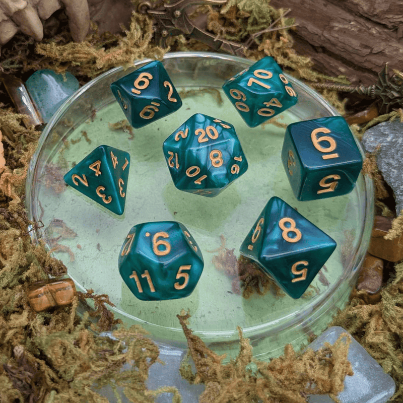 Ogre Green Pearl Dice Set