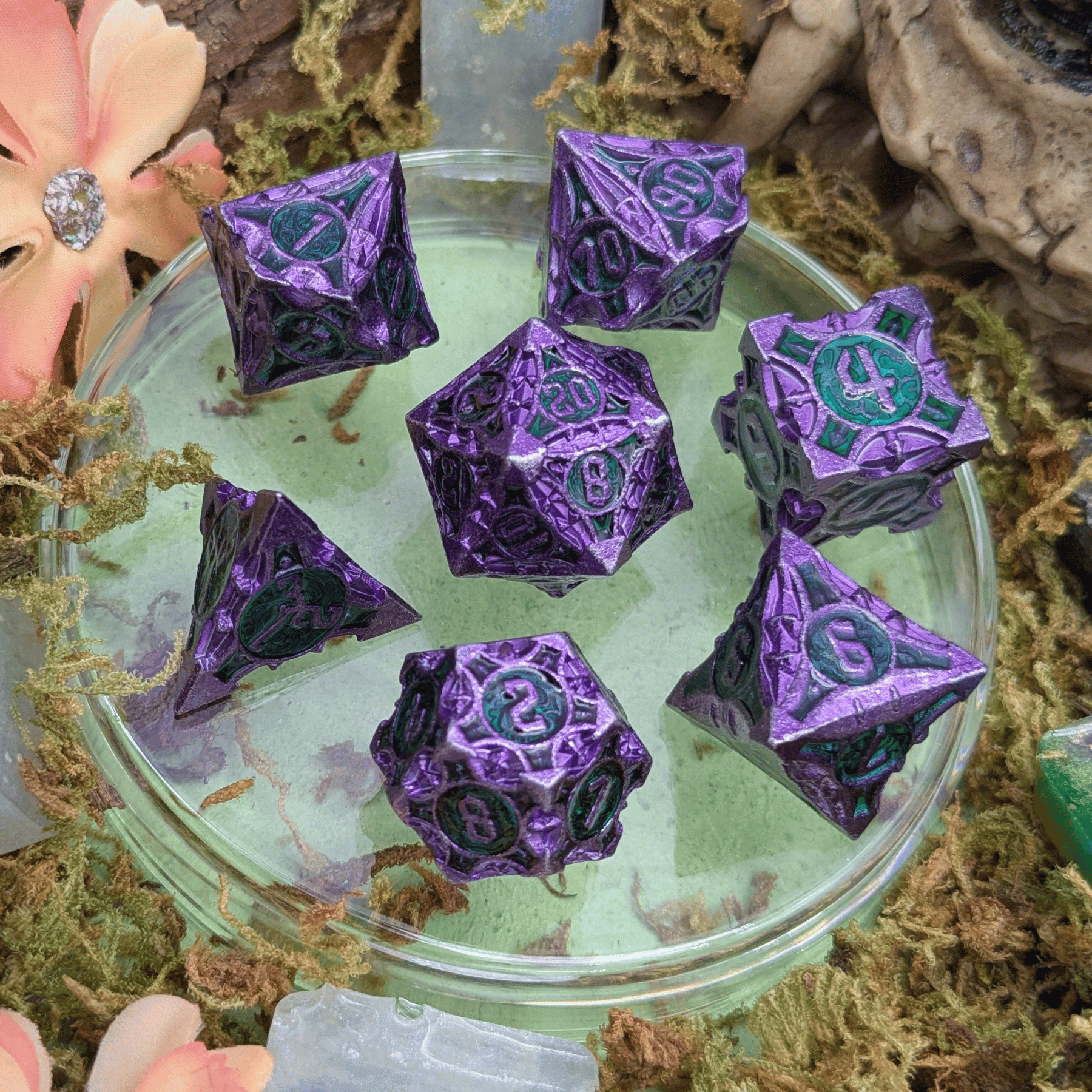Point Purple and Green Metal Core Dice Set