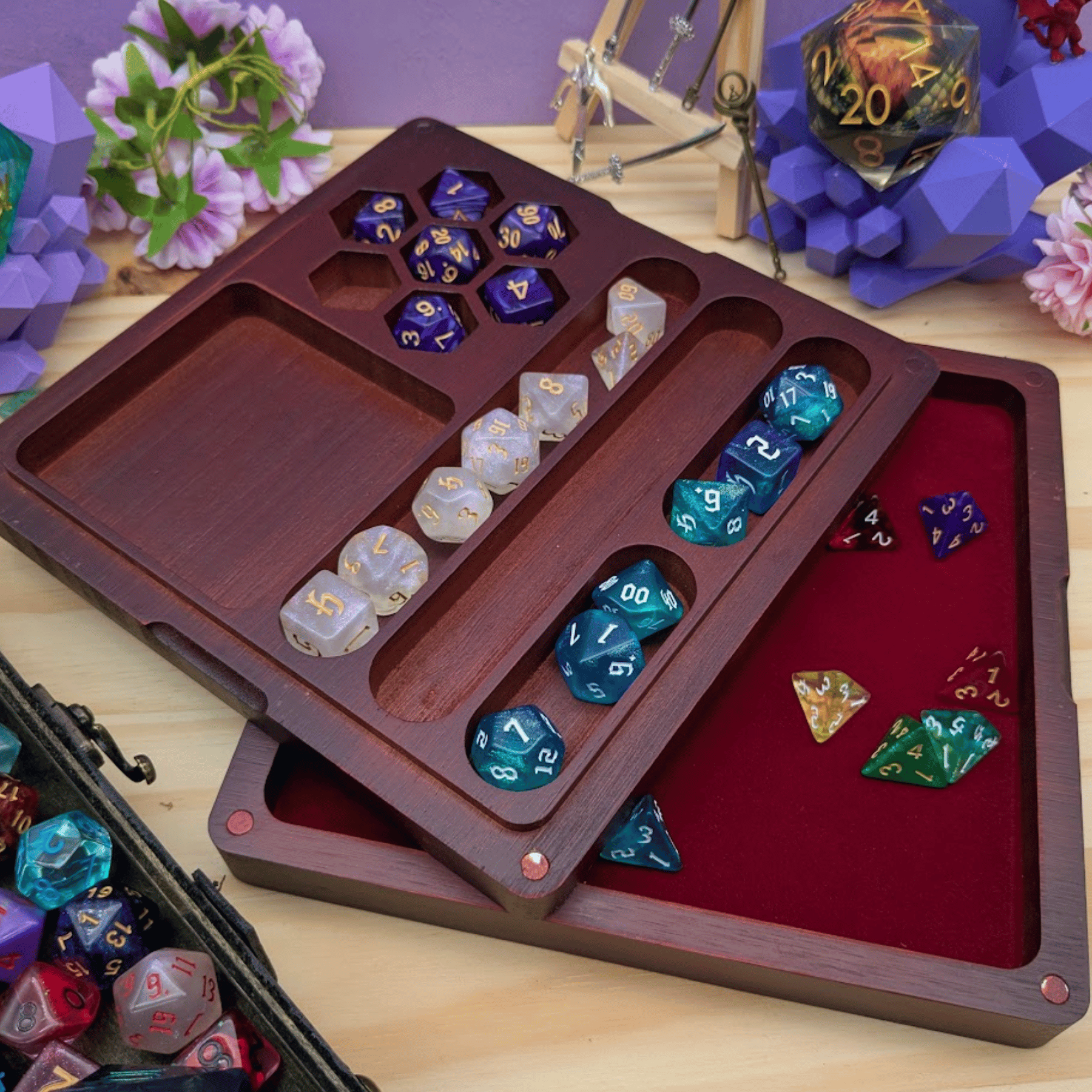 Wooden Dice Box