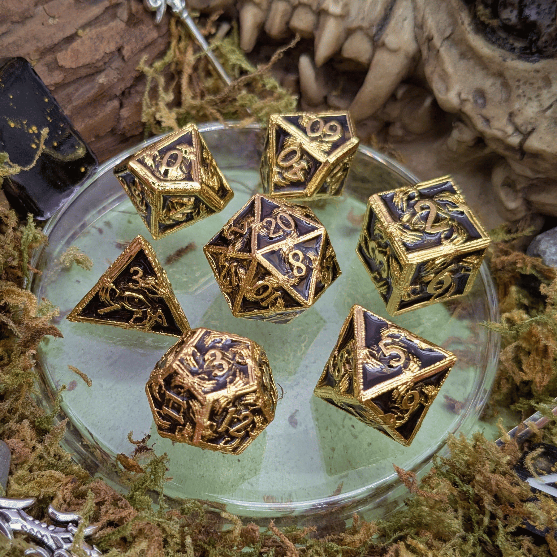 Skeleton Black and Gold Metal Core Dice Set