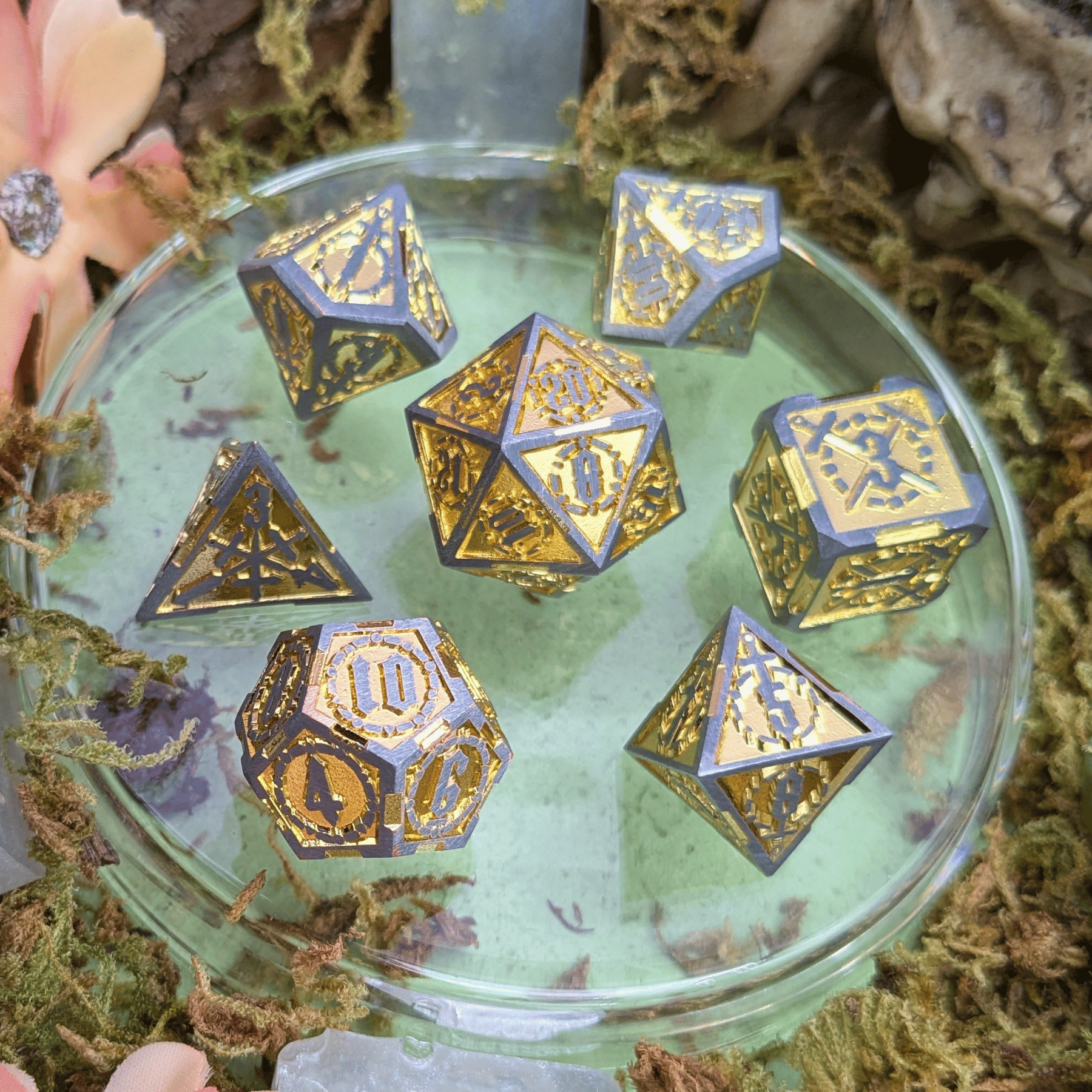 Swords Gold Metal Core Dice Set