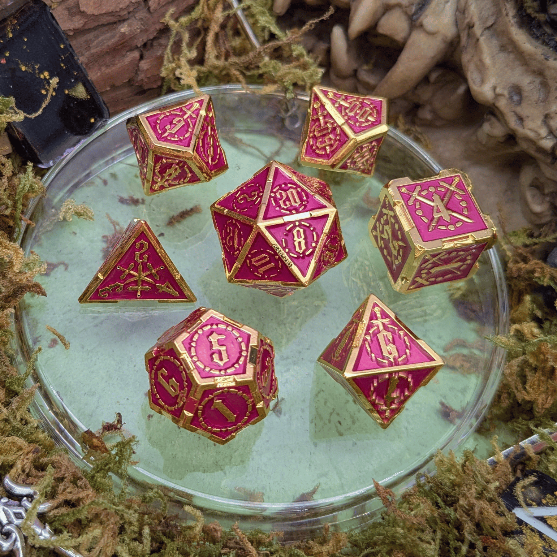 Swords Red and Gold Metal Core Dice Set