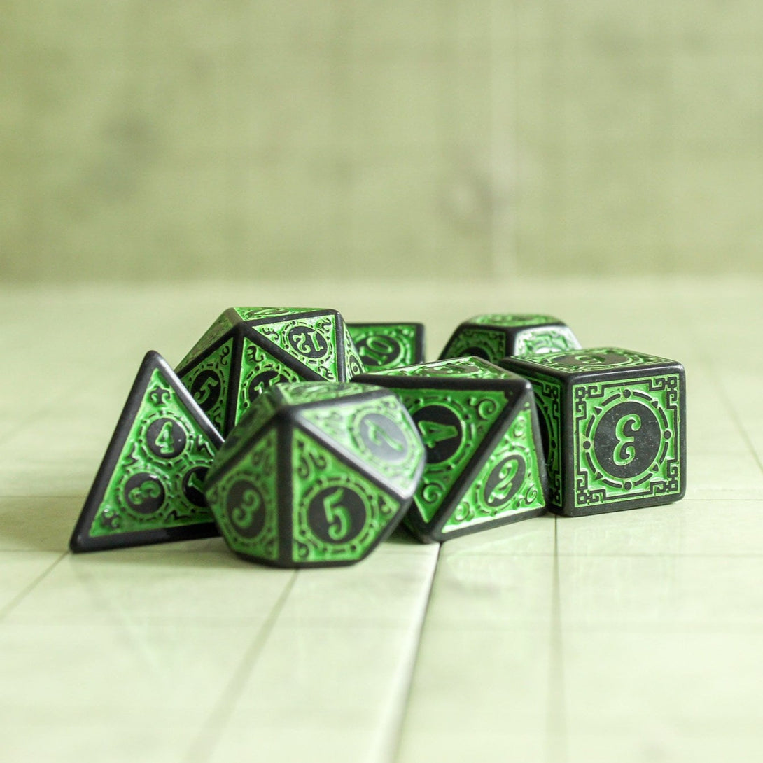 Green Zoltar DnD Dice Set | Dungeons and Dragons Green Zoltar Dice (7) | Polyhedral Dice | DND | Chunky Dice | Old Fahsioned | Black Lined