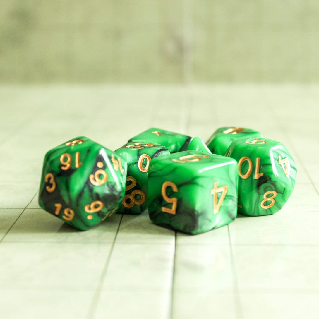 Green Slush DnD Dice Set | With gold writing | Dungeons and Dragons Green Dice (7) | Polyhedral Dice | Two Tone Black and Green - MysteryDiceGoblins