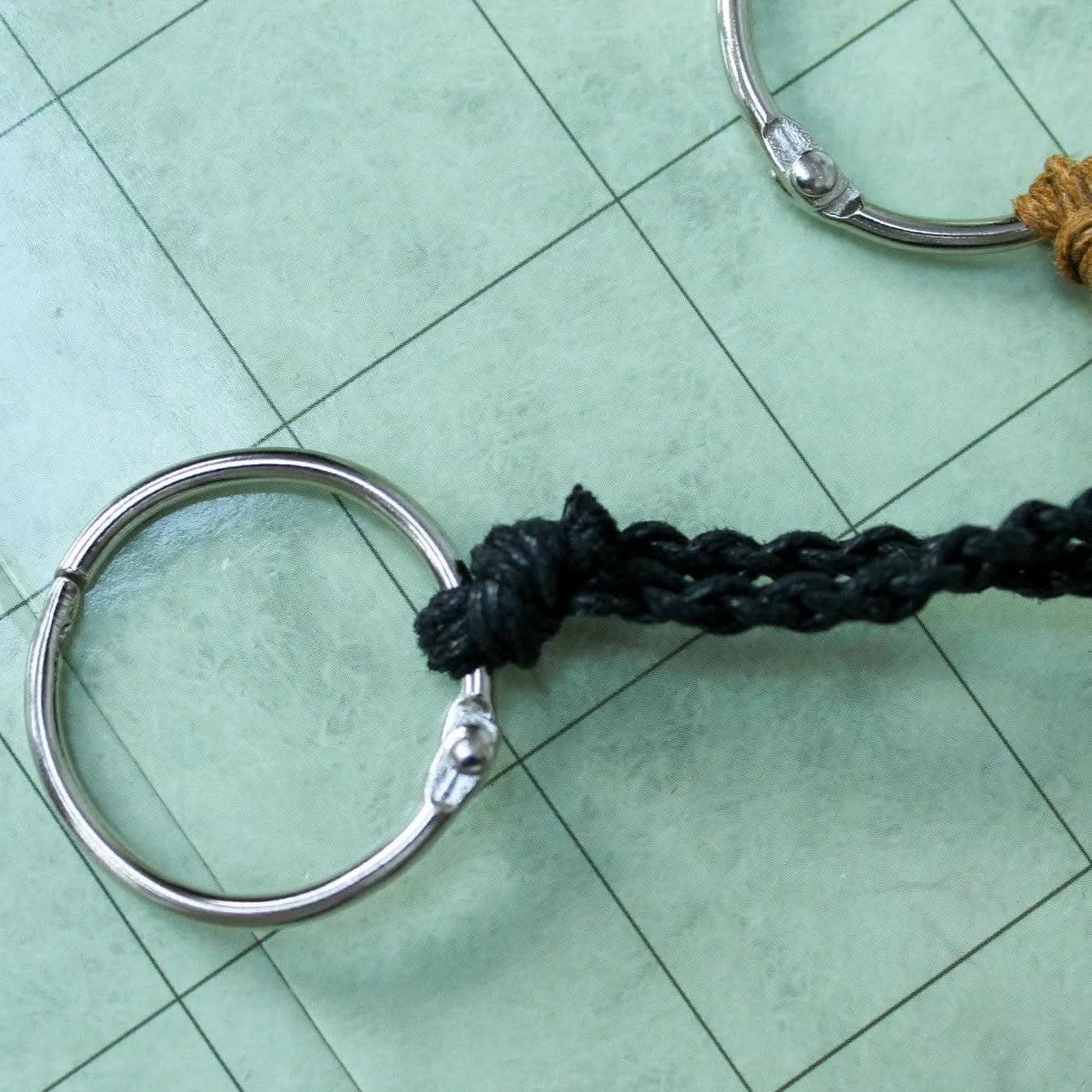 D&D D20 Dice Keyring - Removable Full Size D20 - Waxed Cotton Cord | Many Dice Colours | RPG Fantasy Gift TTRPG  - MysteryDiceGoblins