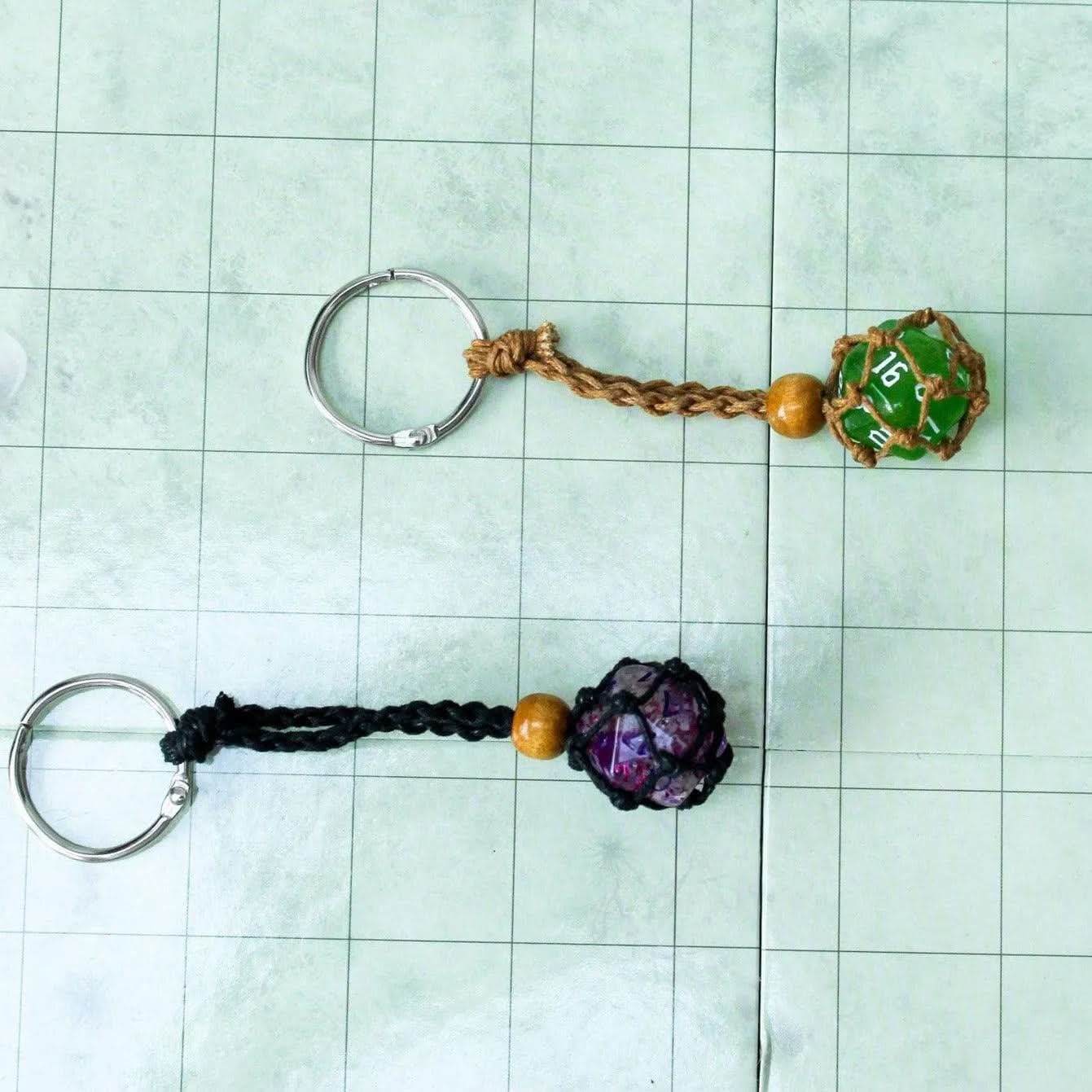 D&D D20 Dice Keyring - Removable Full Size D20 - Waxed Cotton Cord | Many Dice Colours | RPG Fantasy Gift TTRPG  - MysteryDiceGoblins